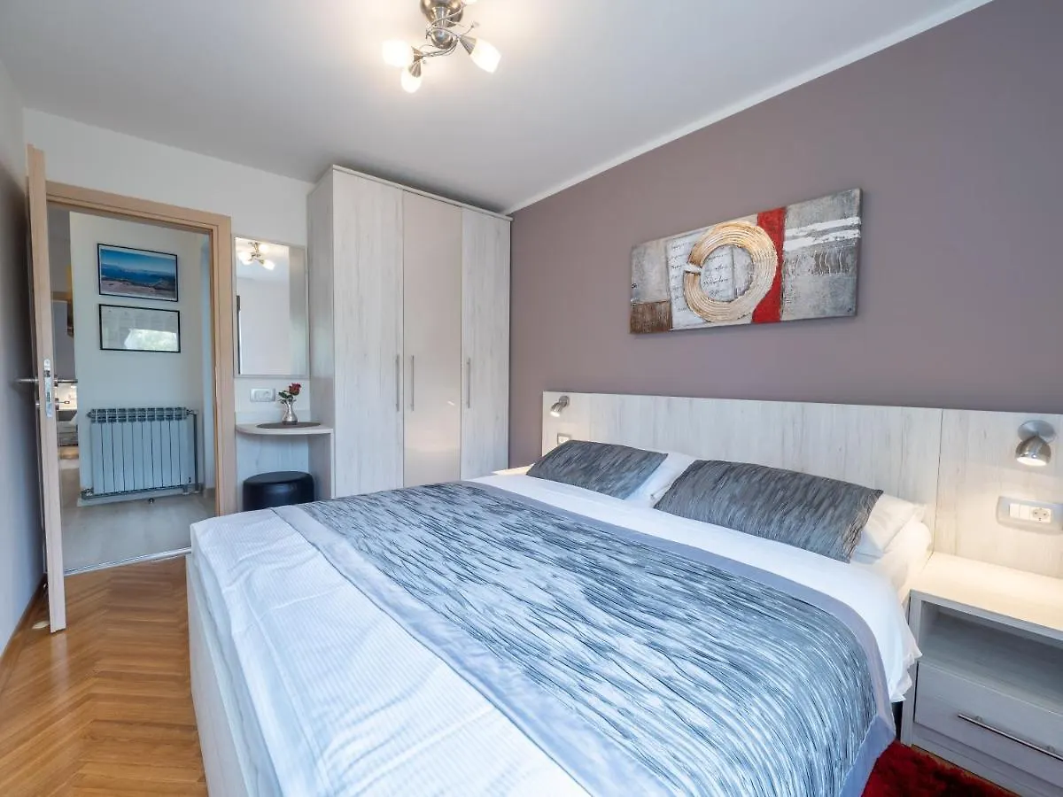 Apartments Zlatko & Mira Dorcic 바슈카