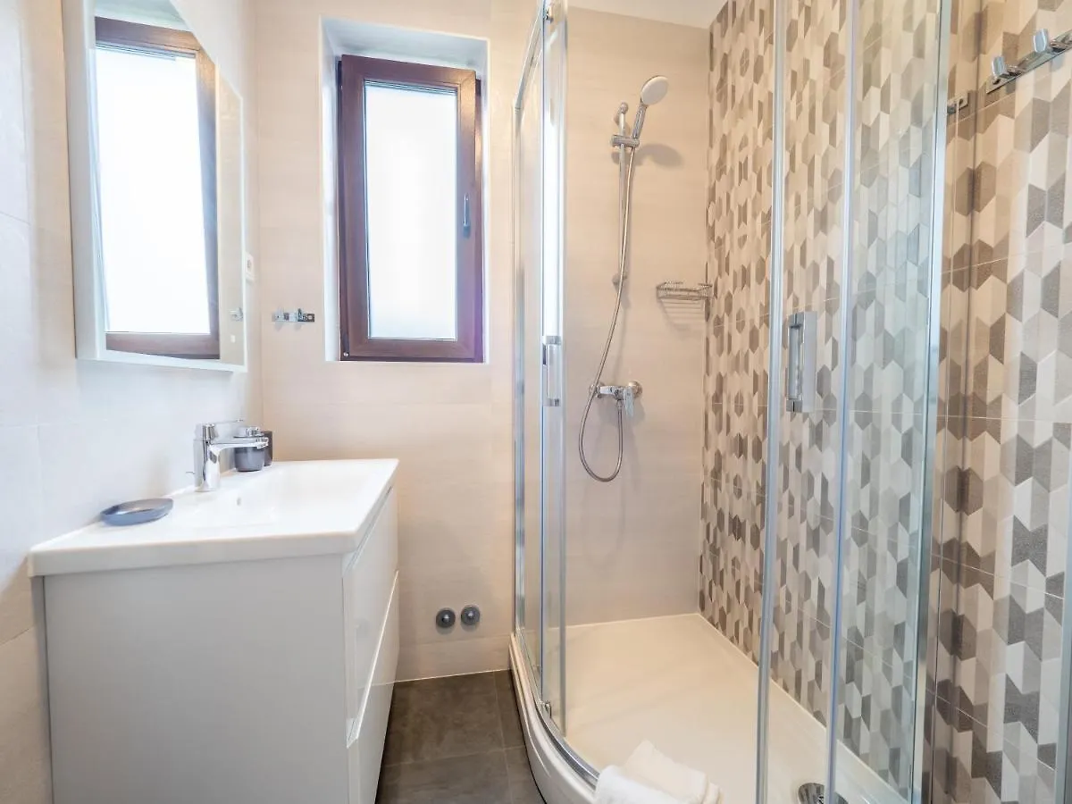 Apartments Zlatko & Mira Dorcic 바슈카